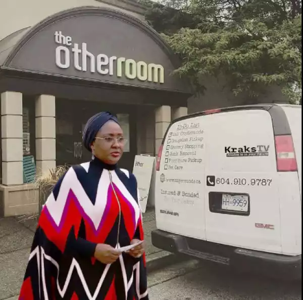 Check out what was photoshoped into Aisha Buhari